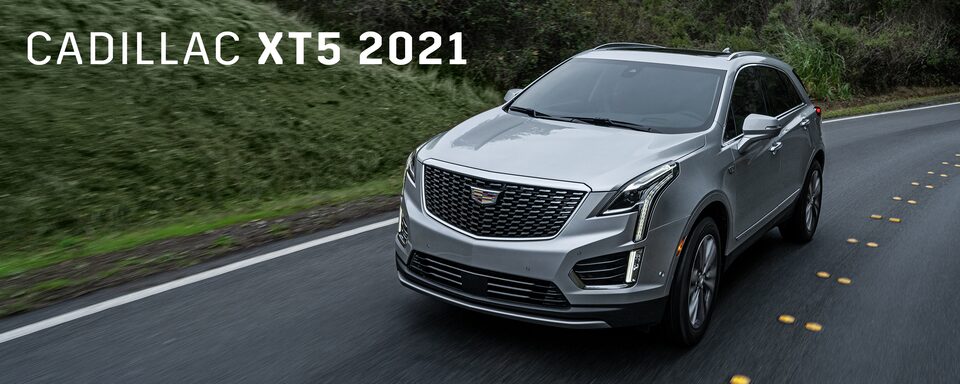 Cadillac XT5 2021 crossover de lujo incluye parrilla con acentos metálicos con borde de galvano