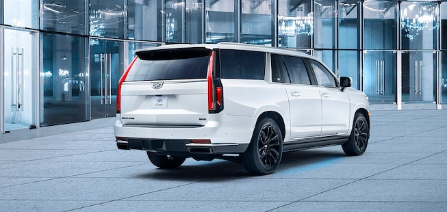 Escape cromado que realzará tu Cadillac Escalade con un estilo deportivo