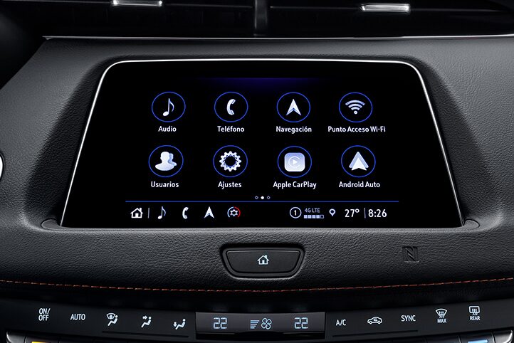 Botones de control de fácil acceso, ubicados en la consola central de tu Cadillac XT4 2023, SUV