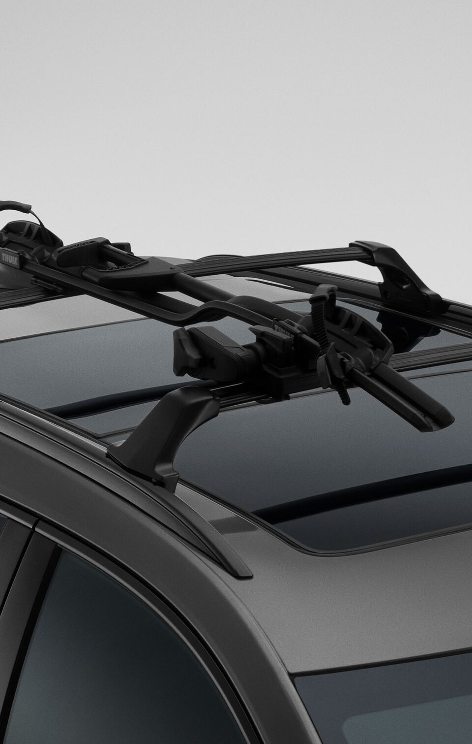 Añade las elegantes barras cruzadas color negro para techo de Cadillac XT5 2023
