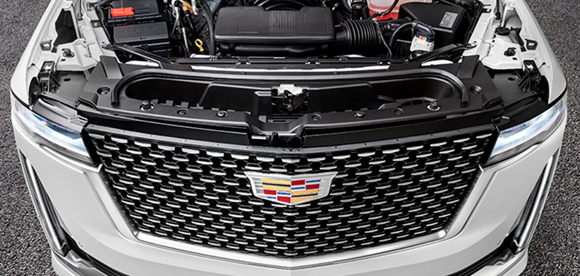Cadillac Escalade 2024, camioneta de lujo con motor 6.2L y 425 HP