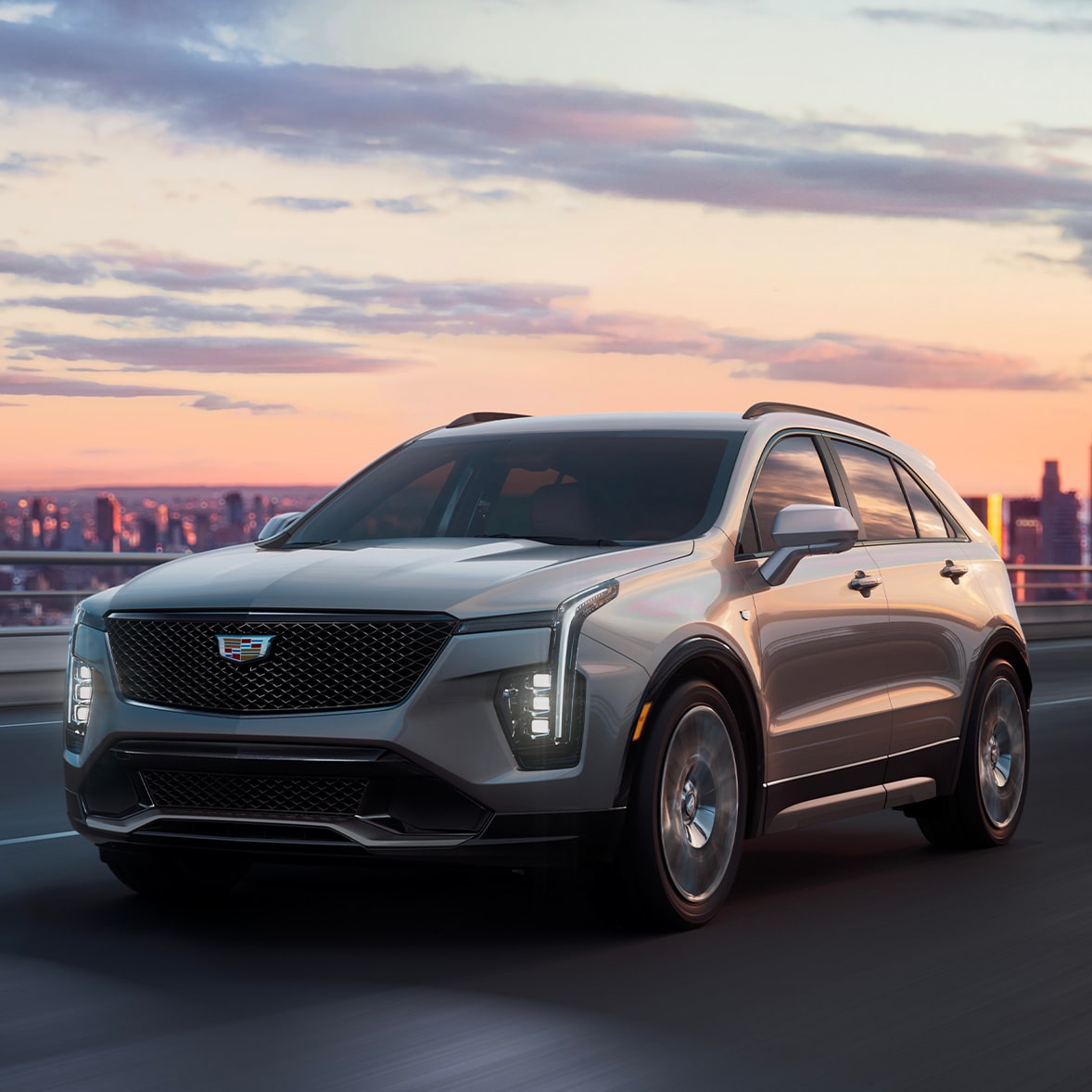 Conquista cualquier camino con el poder y la tecnología de tu próxima Cadillac XT4 2024, camioneta compacta de lujo