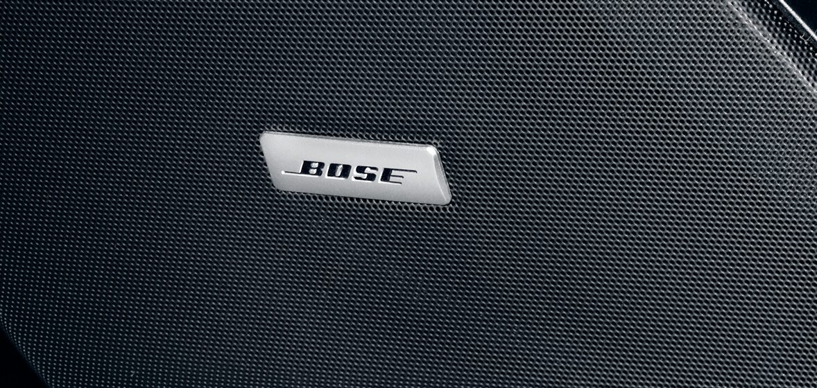 Sistema de audio Bosé de hasta 14 bocinas en tu Cadillac XT5 2024
