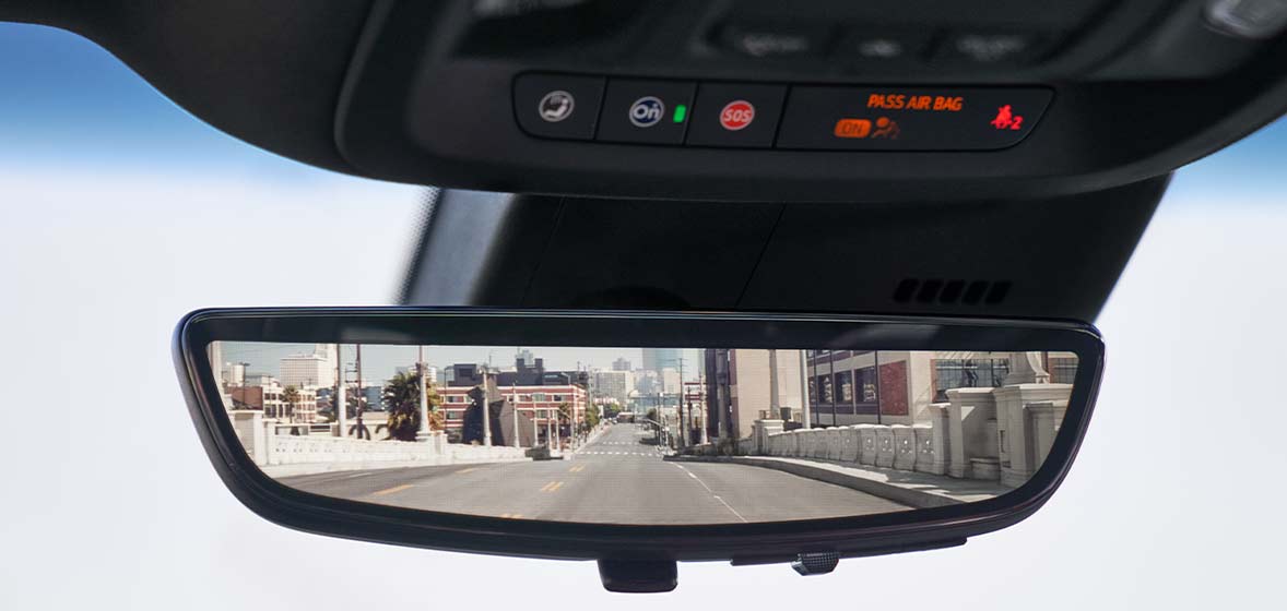 Conéctate con OnStar en caso de algún siniestro a bordo de tu Cadillac XT5 2024, SUV de lujo