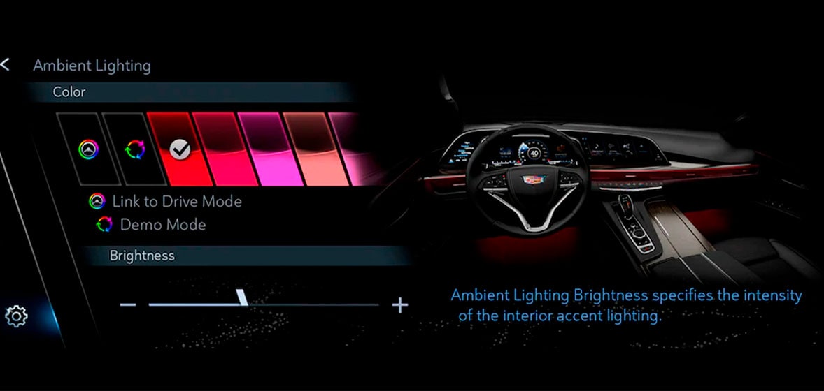 Iluminación ambiental con 126 colores en la nueva Cadillac Escalade-V 2025, camioneta grande de lujo