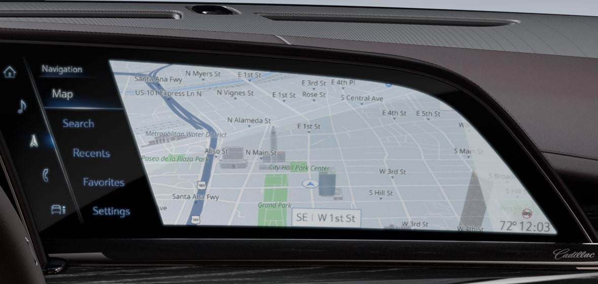 Nueva pantalla de 55 pulgadas curva OLED en tu camioneta grande de lujo, Cadillac Escalade-V 2025