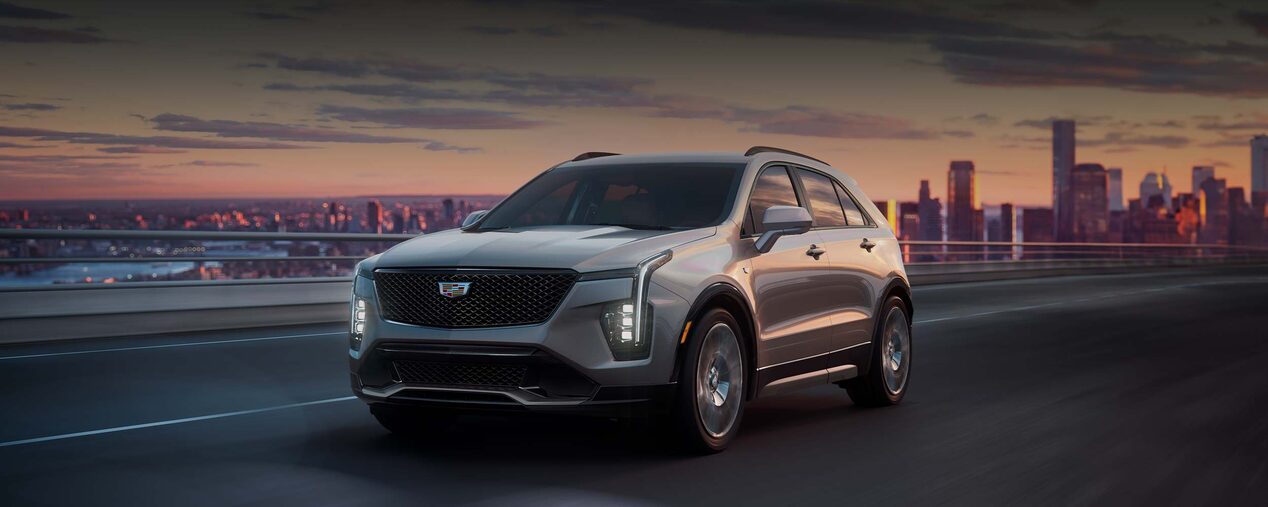 Cotiza en línea tu próxima camioneta compacta de lujo, Cadillac XT4 2025
