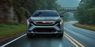 Cadillac OPTIQ-V 2026, SUV de alto rendimiento eléctrica