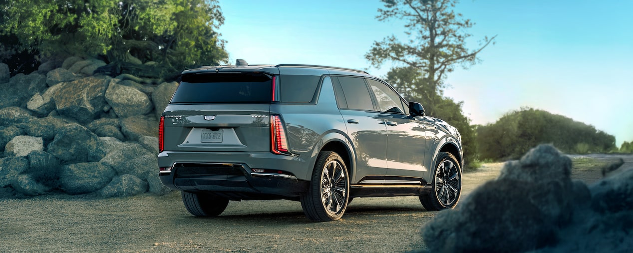 Nueva Cadillac Escalade IQL 2026, camioneta grande de lujo 