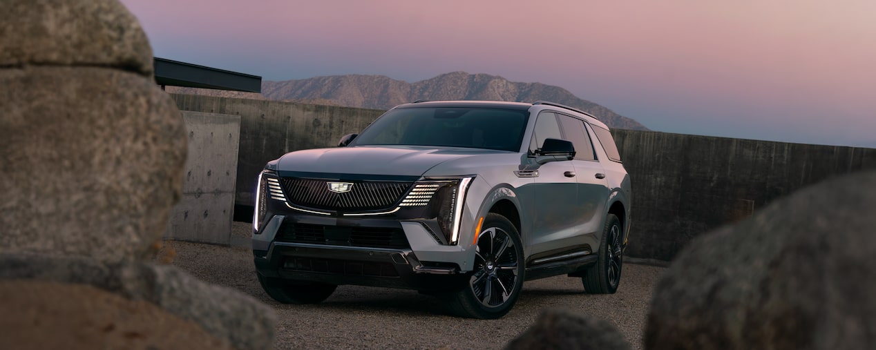 Nueva Cadillac Escalade IQL 2026, camioneta grande de lujo 