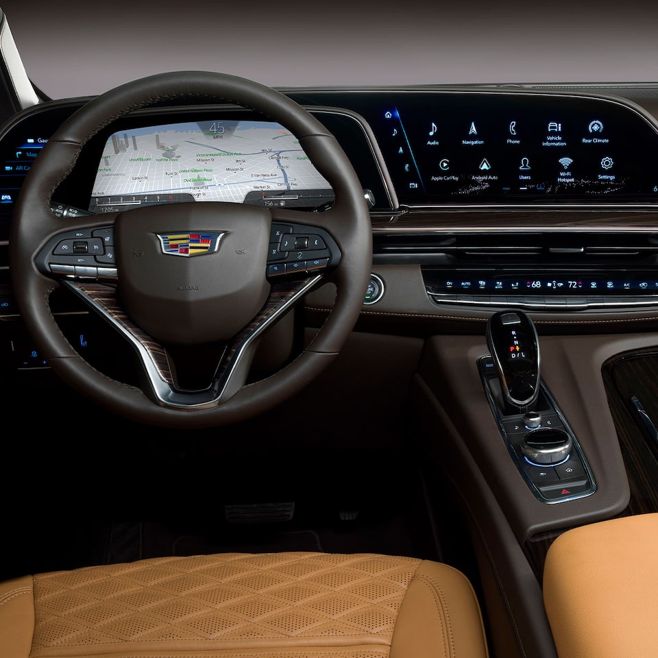 Cadillac User Experience te otorga la máxima experiencia en conectividad a bordo de una SUV de lujo