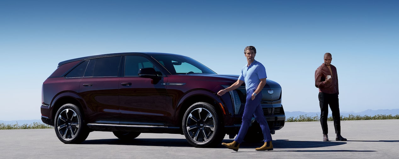 Descubre la tienda en línea de OnStar® para vehículos Cadillac con tecnología, conectividad y seguridad avanzada.