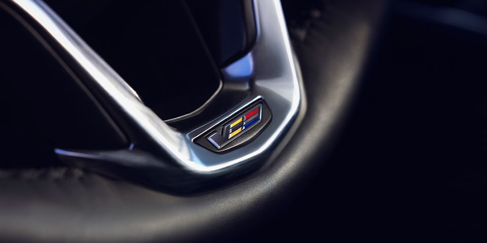 Insignia V Series en tu SUV de lujo Cadillac